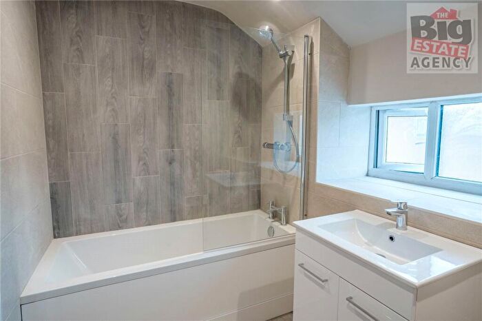 1 Bedroom Apartment To Rent In Ken Mews, Phoenix Street, Sandycroft, CH5