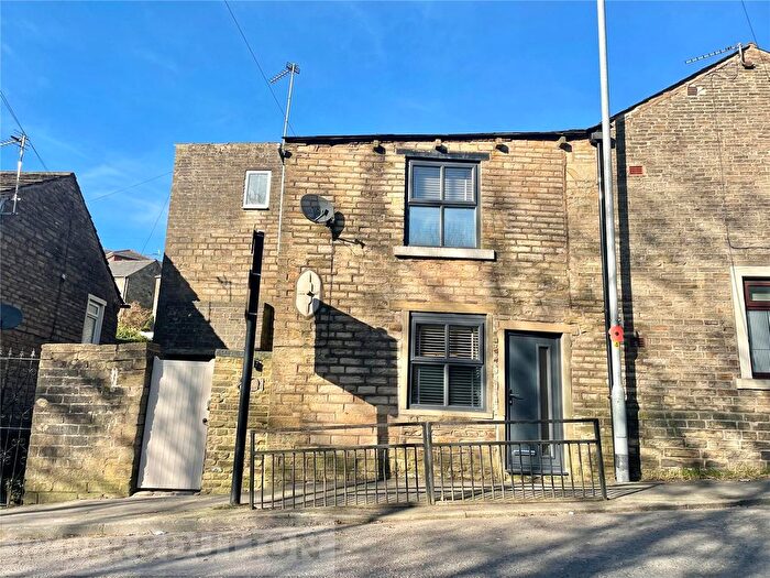 2 Bedroom Semi-Detached House To Rent In Huddersfield Road, Austerlands, Oldham, Greater Manchester, OL4