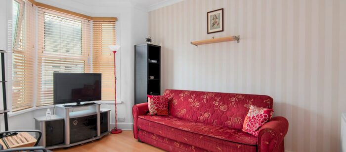 1 Bedroom Flat To Rent In Sherrard Road, London, E12