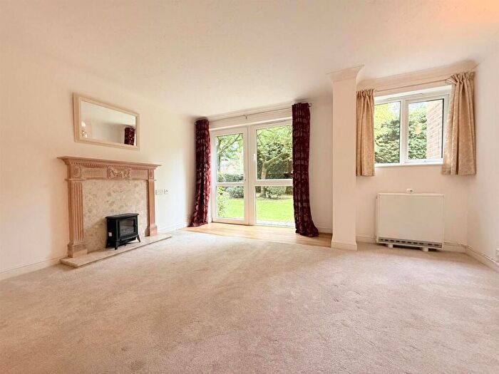 1 Bedroom Flat To Rent In Glenmoor Road, West Parley, Ferndown, BH22
