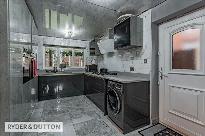 4 Bedroom Detached House For Sale In Manchester Old Road, Rhodes, Middleton, Manchester, M24