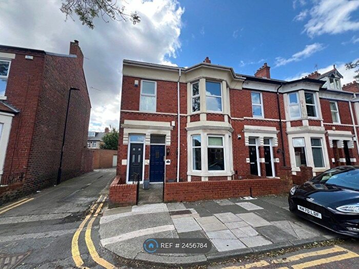 2 Bedroom Flat To Rent In Queen Alexandra Road, North Shields, NE29
