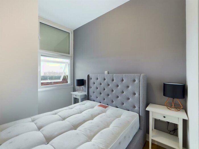 2 Bedroom Apartment To Rent In City Apartments, City Centre, NE1