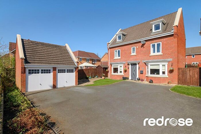 5 Bedroom Detached House For Sale In Broadstone Drive, Buckshaw Village, Chorley, PR7