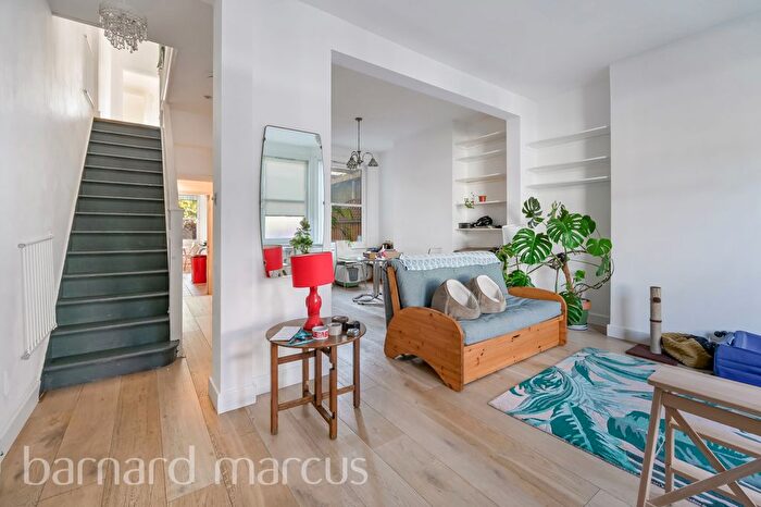 3 Bedroom Property To Rent In Crossfield Road, Tottenham, London, N17