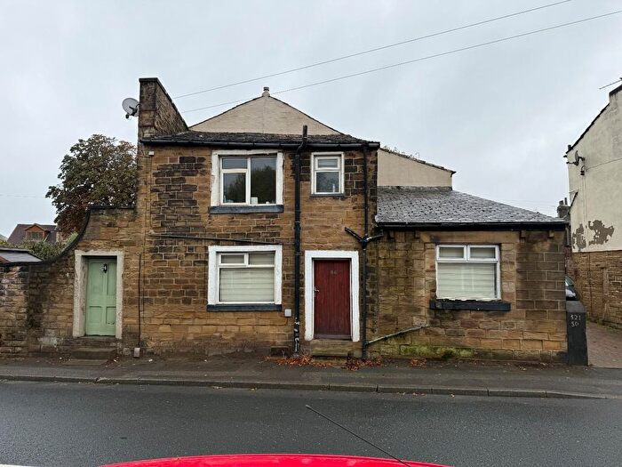 2 Bedroom Cottage For Sale In Church Street, Morley, Leeds, LS27