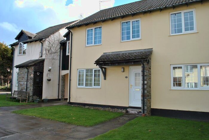 3 Bedroom Property To Rent In Stoneywell, Instow, Devon, EX39