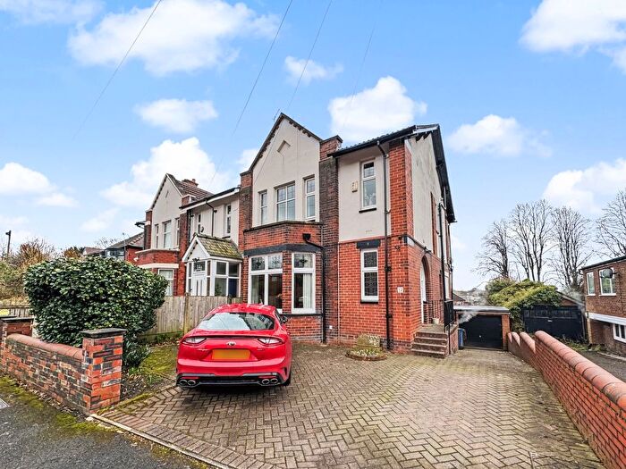 4 Bedroom End Terrace House For Sale In Glebelands Road, Prestwich, M25