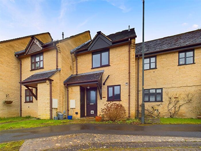2 Bedroom House To Rent In The Garden, North Woodchester, Stroud, Gloucestershire, GL5