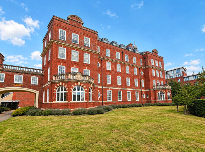 2 Bedroom Apartment For Sale In City Centre, NR2