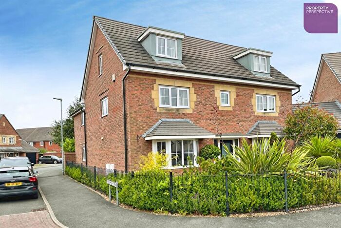 5 Bedroom Detached House For Sale In Cortland Avenue, PR7