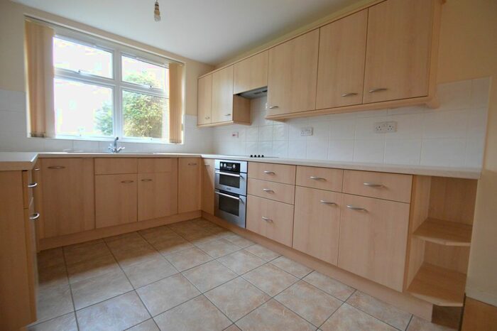3 Bedroom Terraced House To Rent In Guessens Road, Welwyn Garden City, AL8