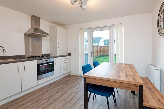 3 Bedroom End Of Terrace House For Sale In Newfield Way, Brookfield, PA5