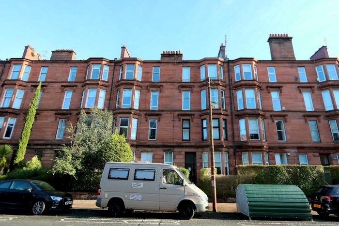 2 Bedroom Flat To Rent In Crow Road, Glasgow, G11
