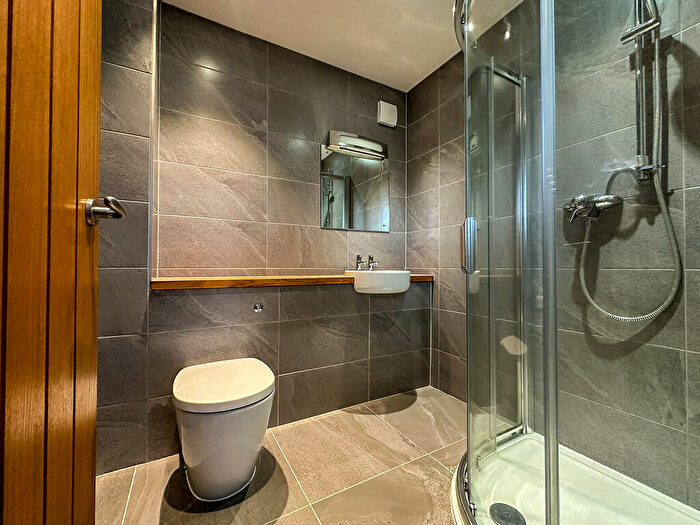 2 Bedroom Apartment To Rent In Hudson Close, Cambridge, CB2