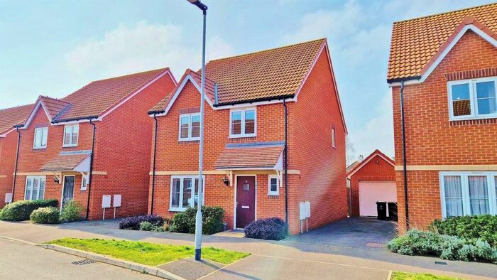 4 Bedroom Detached House For Sale In Barley Road, Kirby Cross, Frinton-On-Sea, CO13