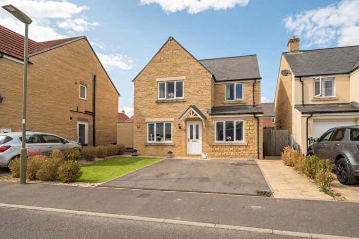 4 Bedroom Detached House For Sale In Townsend Road, Witney, OX29