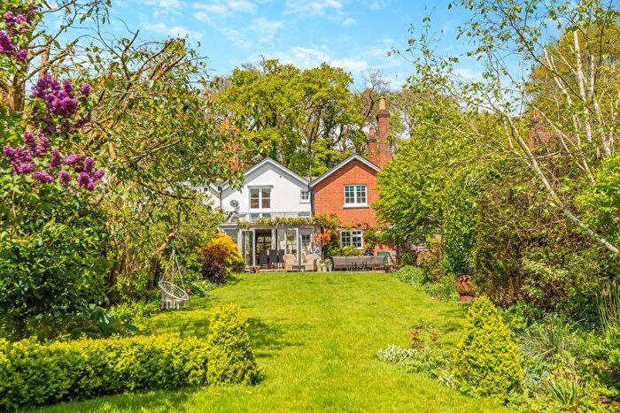 5 Bedroom Semi-Detached House To Rent In Park Road, Albury, GU5