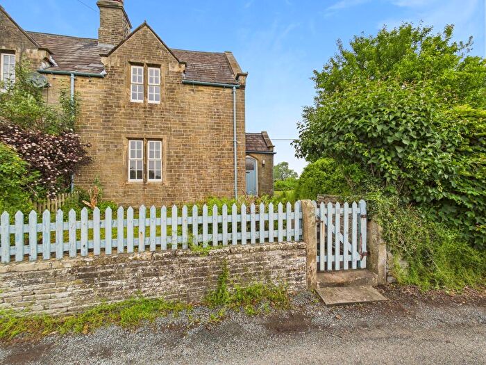 2 Bedroom Cottage To Rent In Halton West, Skipton, BD23