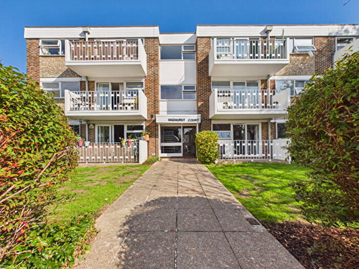 2 Bedroom Flat For Sale In Wadhurst Court Downview Road, Worthing, BN11