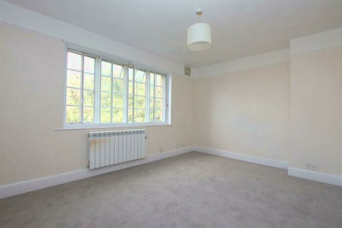 Flat To Rent In Prospect House, Wells Road, Bath, BA2