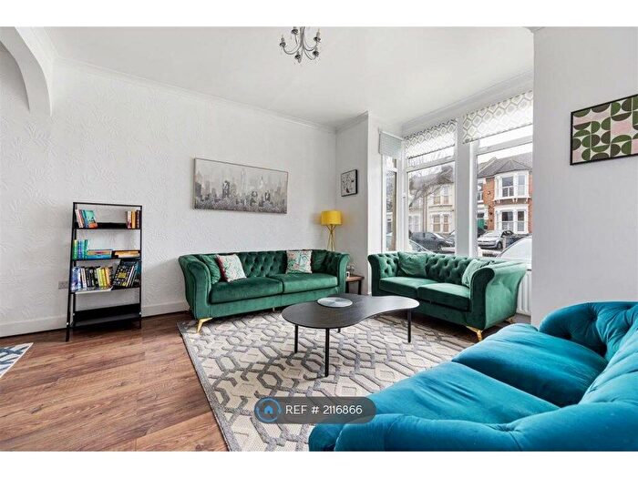 6 Bedroom Terraced House To Rent In Lonsdale Road, London, E11