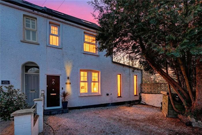 4 Bedroom Detached House To Rent In Jessamy Road, Weybridge, Surrey, KT13