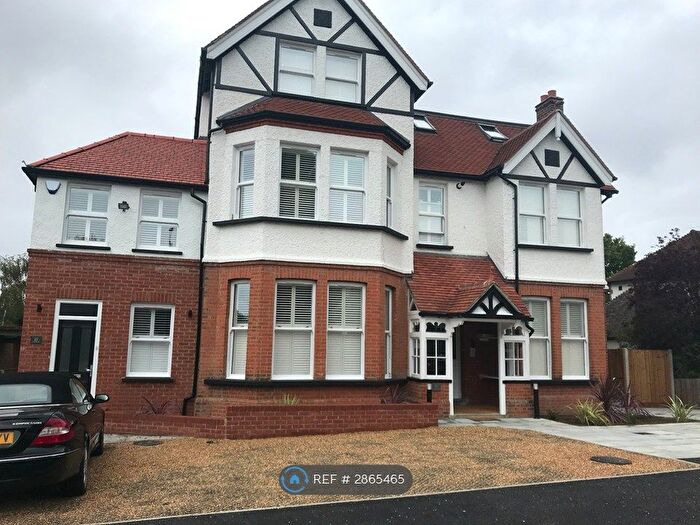 2 Bedroom Flat To Rent In Bromley Road, Beckenham, BR3