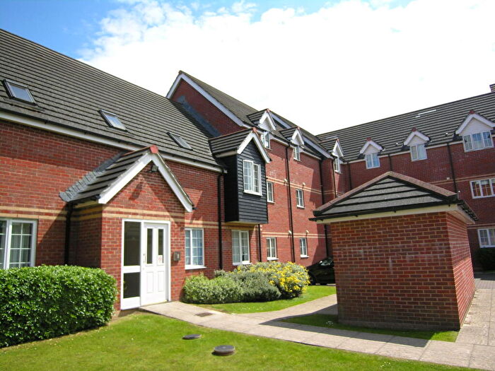 2 Bedroom Apartment To Rent In Bartholomew Street, Newbury, RG14