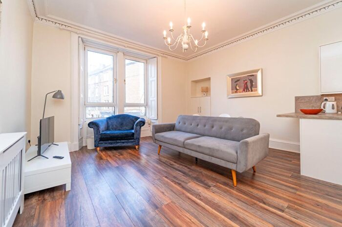 2 Bedroom Flat To Rent In Ferry Road, Edinburgh, EH6