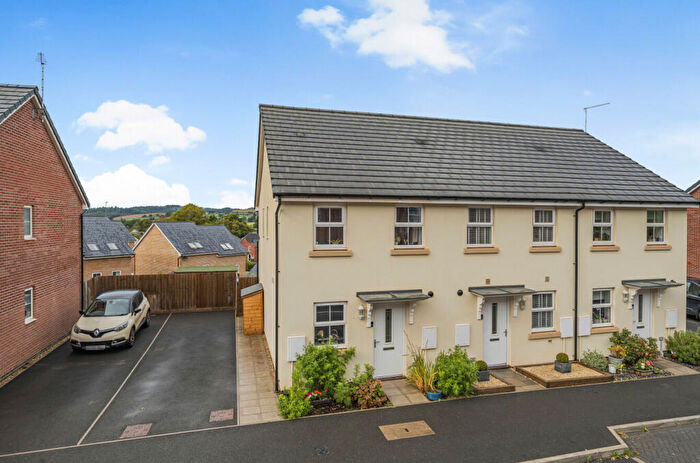 2 Bedroom Semi-Detached House For Sale In Braid Drive, Tiverton, Devon, EX16