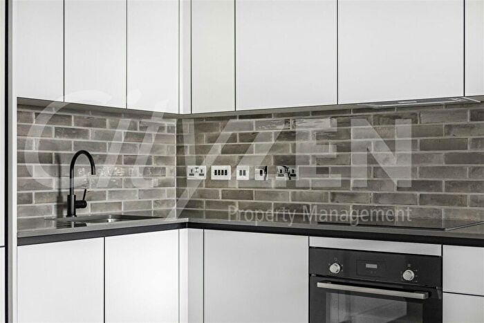 1 Bedroom Flat To Rent In Memorial Avenue, Slough, SL1