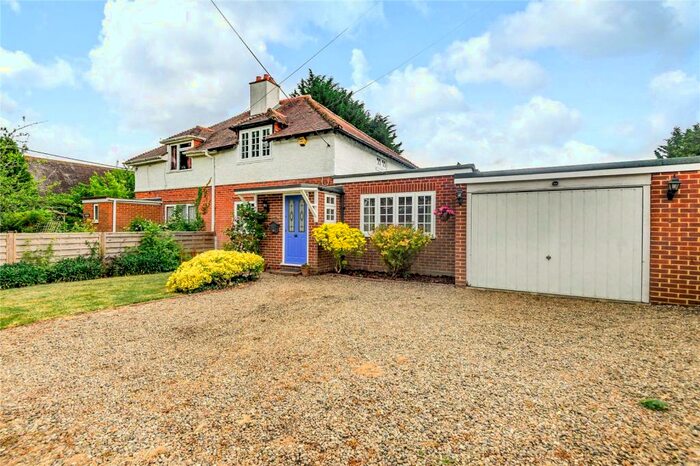3 Bedroom Semi-Detached House To Rent In Glaziers Lane, Normandy, Guildford, GU3