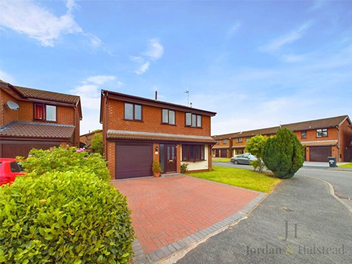 4 Bedroom Detached House For Sale In Waterside View, Rudheath, Northwich, Cheshire, CW9