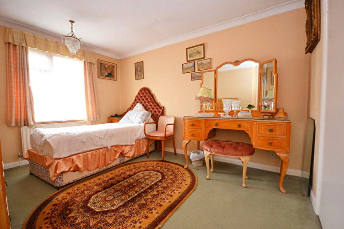 3 Bedroom End Of Terrace House For Sale In Stanmore Gardens, Aldwick, Bognor Regis, PO21