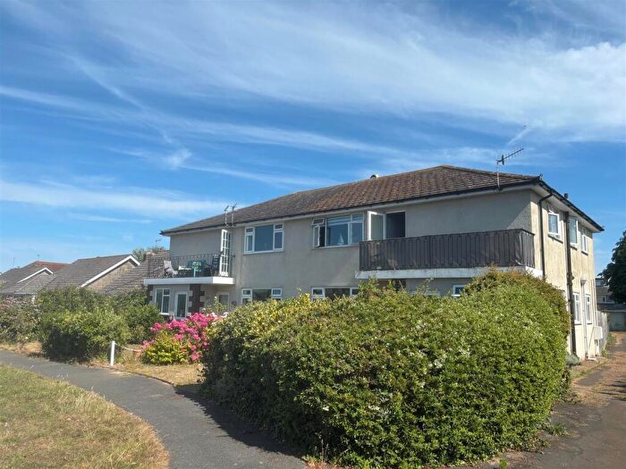 2 Bedroom Apartment To Rent In The Hollies, Bembridge, PO35