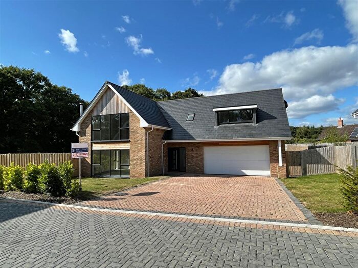 5 Bedroom Detached House For Sale In Chapel Lane, Gorsley, Ross-On-Wye, HR9