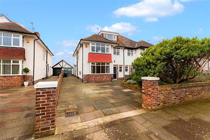 5 Bedroom Semi Detached House For Sale In Welwyn Avenue, Ainsdale, Merseyside, PR8