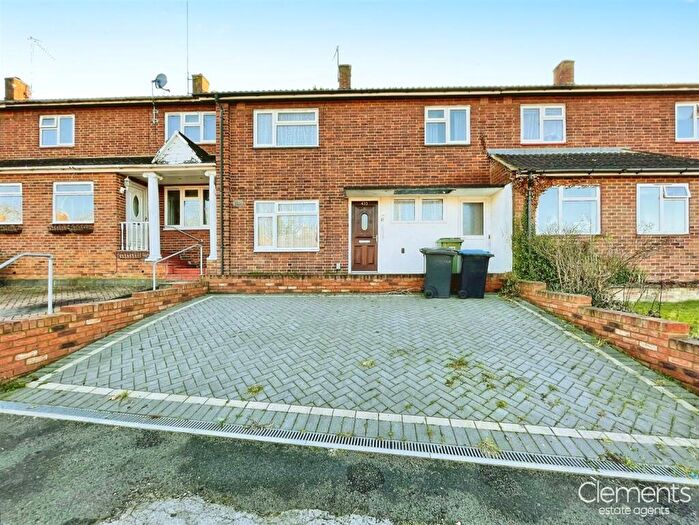 3 Bedroom Terraced House To Rent In Barnacres Road, Hemel Hempstead, HP3