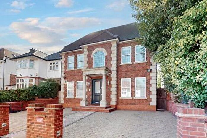 6 Bedroom Detached House To Rent In Courtleigh Gardens, London, NW11