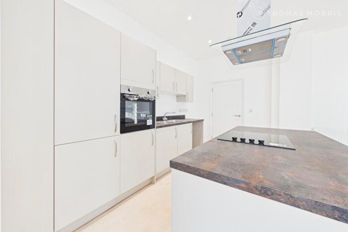 3 Bedroom Apartment To Rent In Cambridge Street, St. Neots, Cambridgeshire, PE19