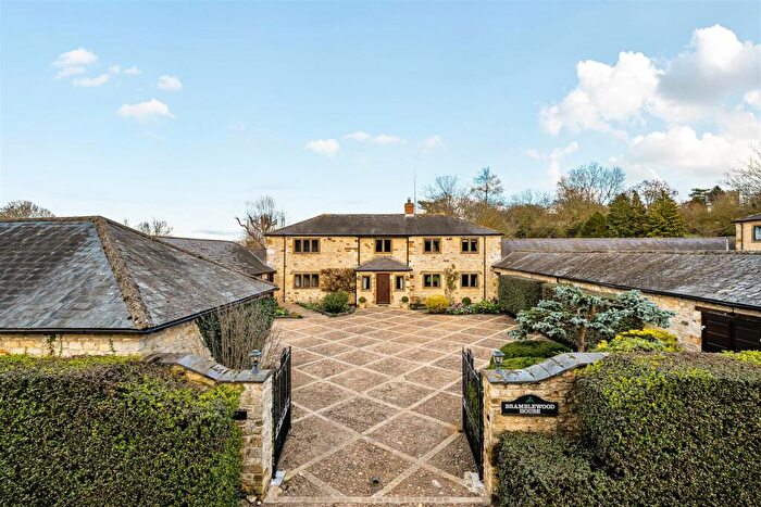 5 Bedroom Detached House For Sale In Spring Lane, Alderton, NN12