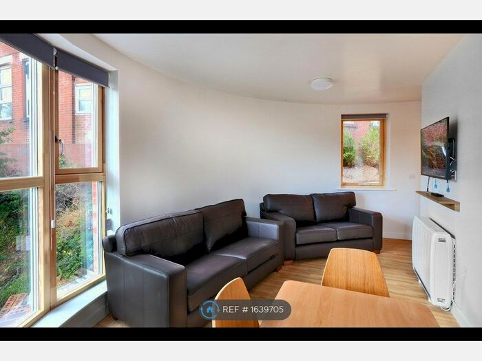 4 Bedroom Flat To Rent In Mulberry Court, Southampton, SO14