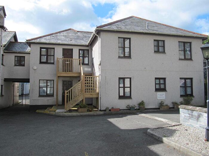 2 Bedroom Apartment For Sale In Mevagissey, Cornwall., PL26