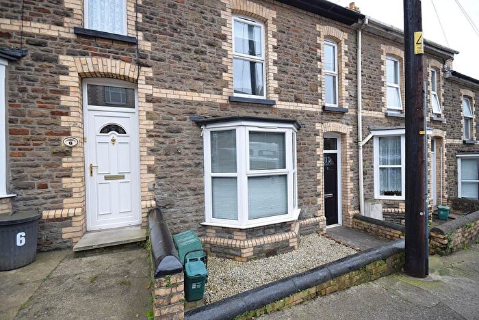 2 Bedroom Terraced House To Rent In Chudleigh Terrace, Bideford, EX39