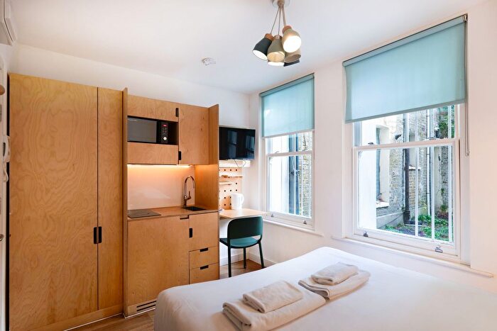 Studio To Rent In Philbeach Gardens, Earls Court, Lodnon, SW5
