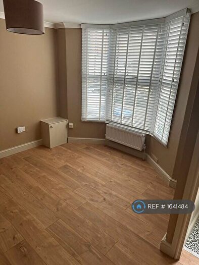 2 Bedroom Terraced House To Rent In Clarendon Place, Dover, CT17