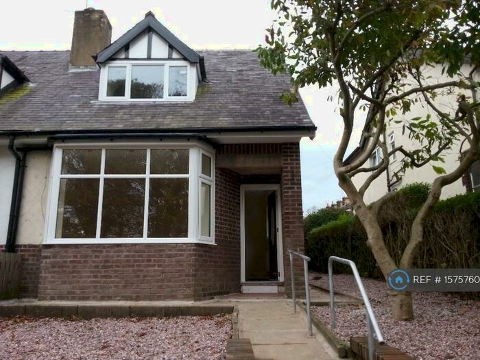 3 Bedroom Semi-Detached House To Rent In Park Avenue, Barrowford, BB9