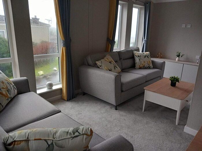 2 Bedroom Park Home For Sale In Tamar Residential Park, PL18