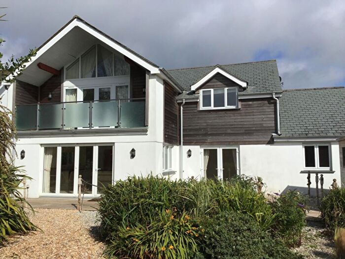 4 Bedroom Detached House To Rent In Lanveans Cleavelands, EX23